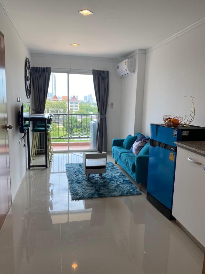 Trio Gems Condo, Pattaya Thailand Jomtien Beach Exterior photo